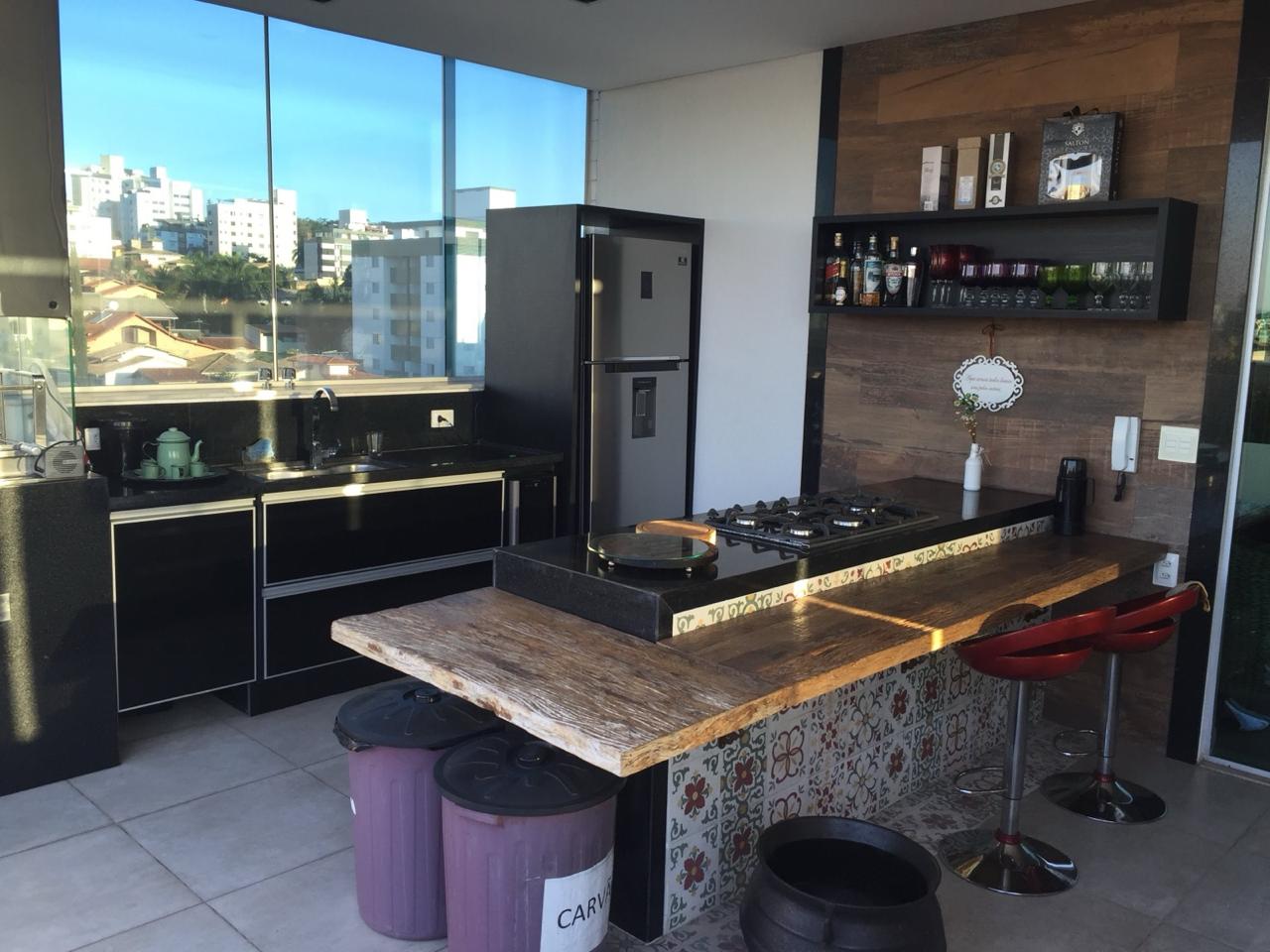 Reforma de Cobertura — Castelo