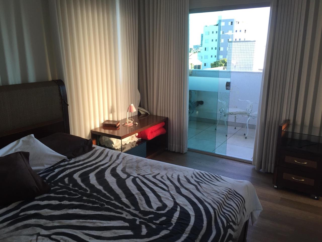 Reforma de Cobertura — Castelo