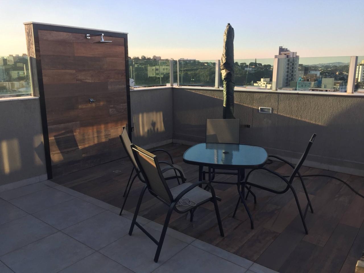 Reforma de Cobertura — Castelo