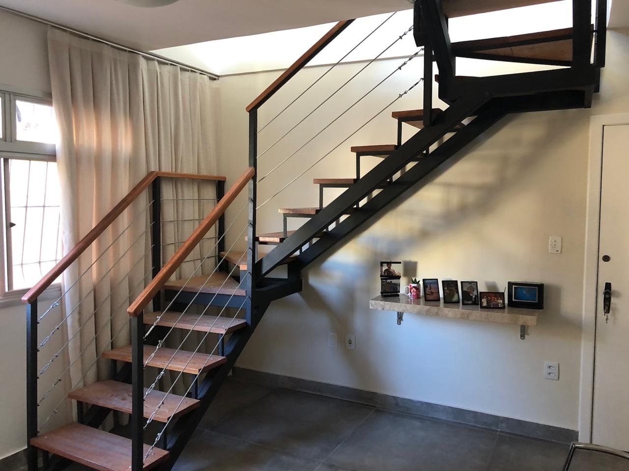 Construção de Cobertura — Dona Clara