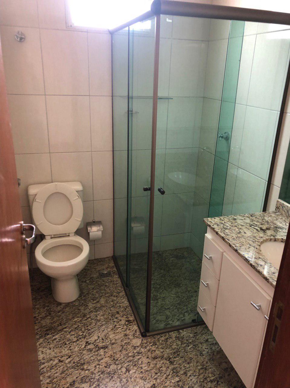 Antes — Banheiro Social