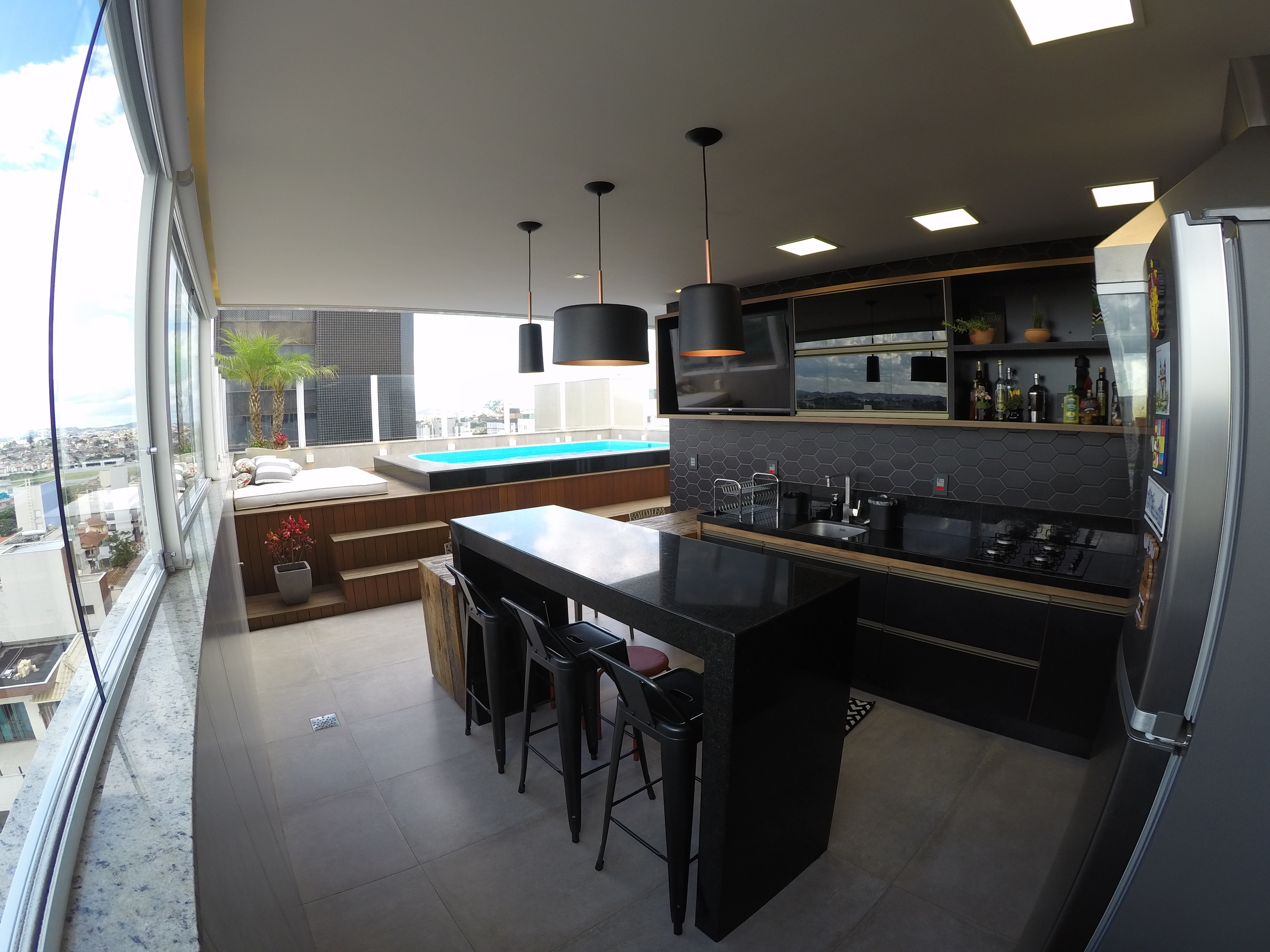 Cobertura com Piscina — Liberdade