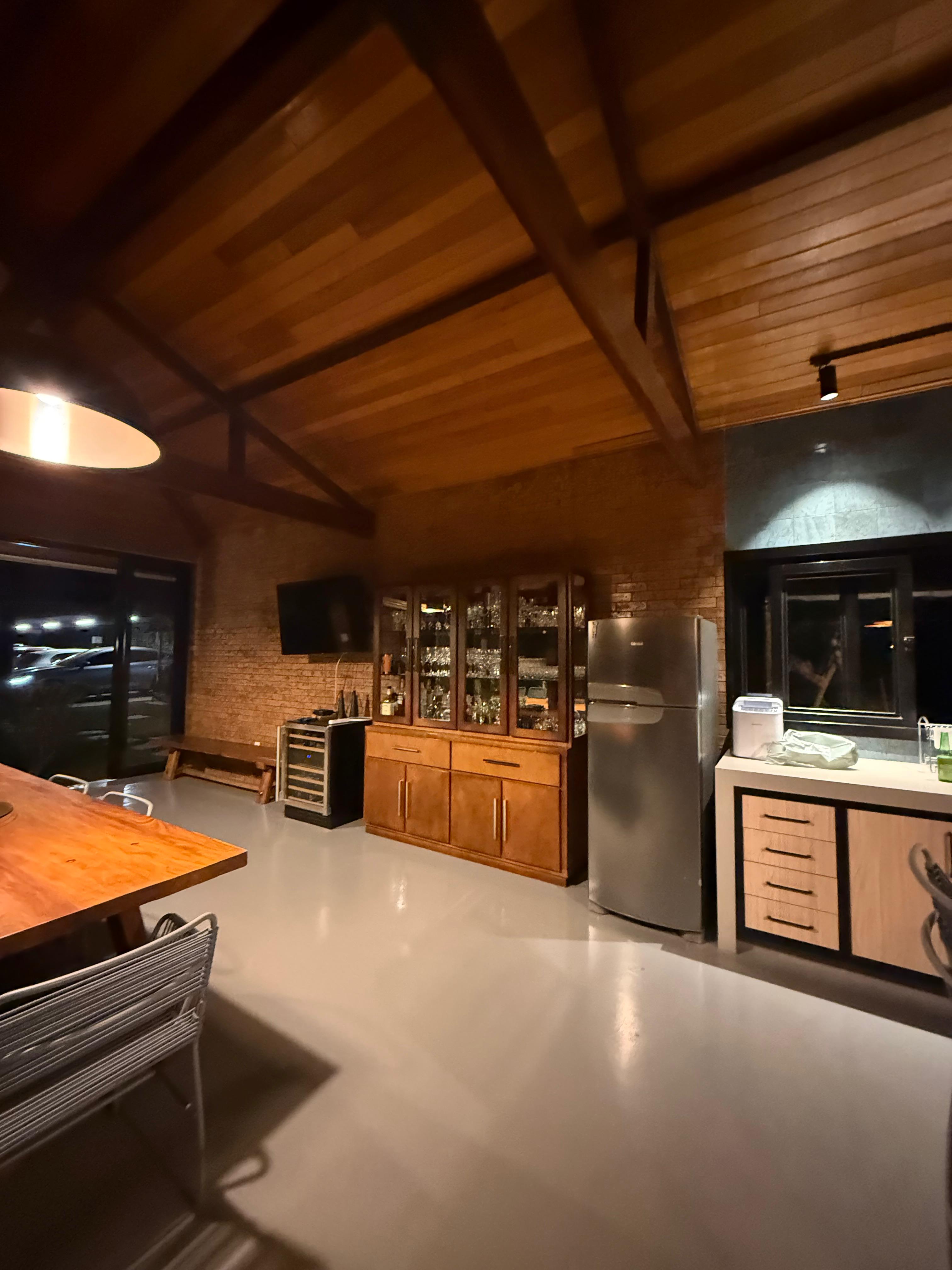 Casa em Condomínio — Quintas dos Ipês