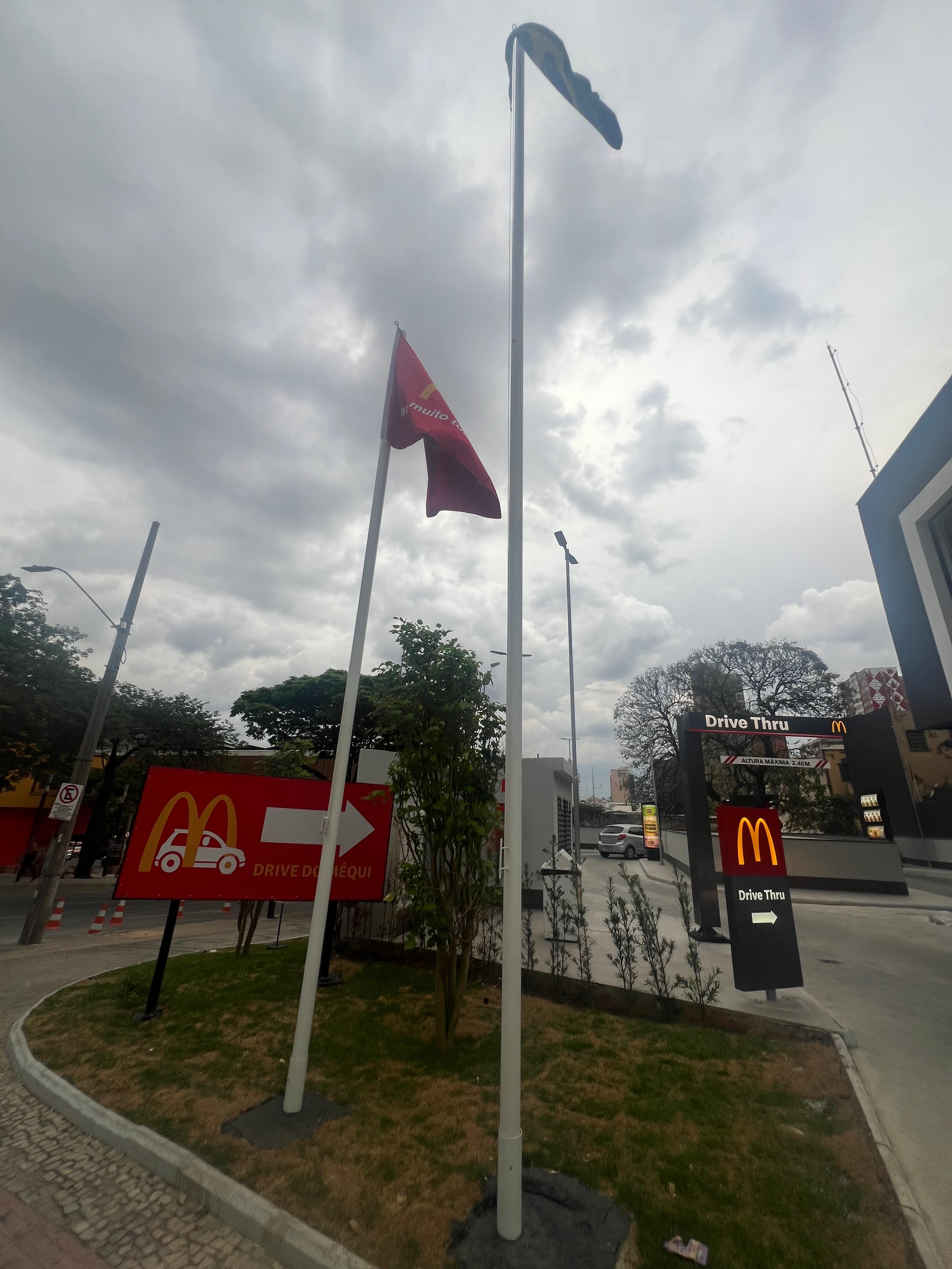 McDonald's — Praça Raul Soares