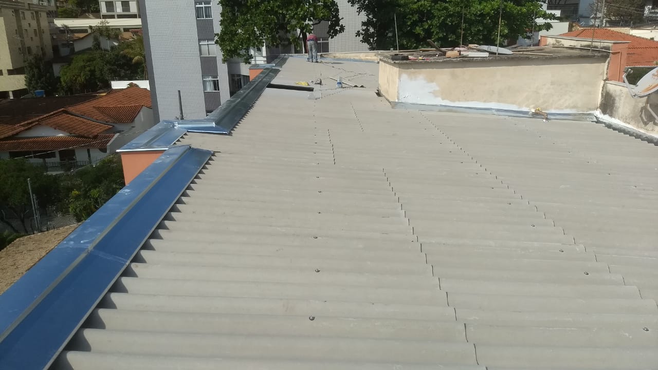 Reparo de Telhado — Edifício Valéria